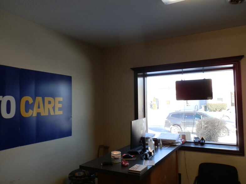 More Photos Of 71 E 2nd St, Logan Auto Repair For Sale