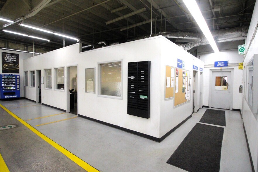 More Photos Of 2051 Riverfork Dr, Huntington Manufacturing For Lease