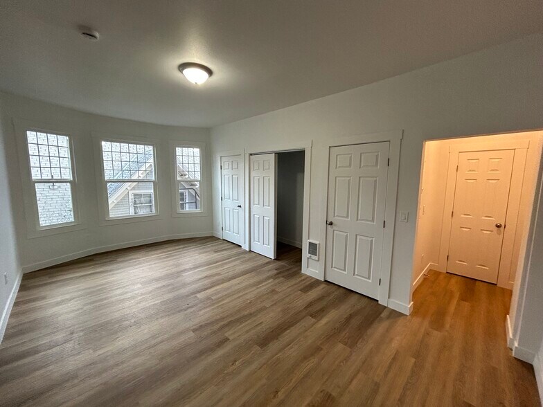 More Photos Of 1428 W 10th Ave, Spokane Apartments For Sale