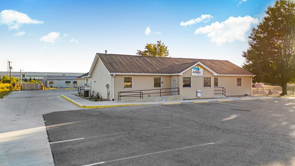 More Photos Of 925 Hendricks Dr, Lebanon Daycare Center For Sale