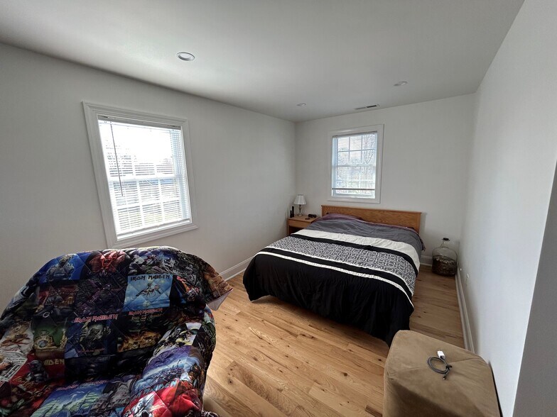More Photos Of 34 Benedict St, Norwalk Apartments For Sale