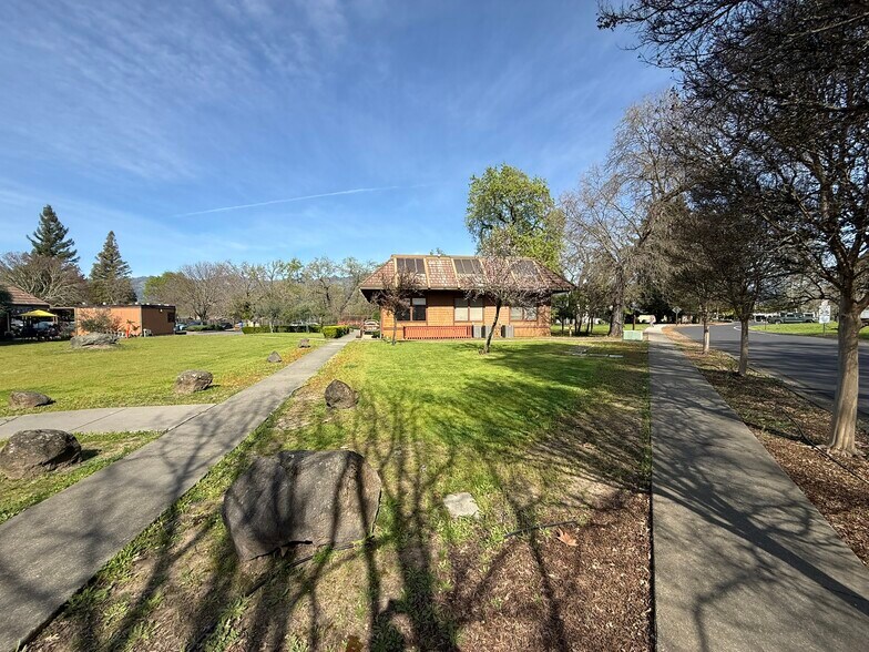 More Photos Of 2412 Foothill Blvd, Calistoga Land For Sale