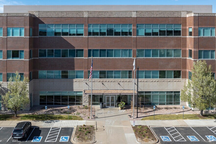 More Photos Of 7351 Lowry Blvd, Denver Medical For Lease