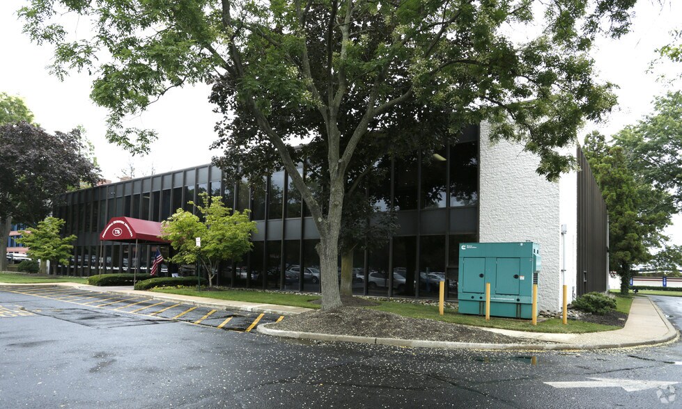 More Photos Of 776 Shrewsbury Ave, Tinton Falls Medical For Lease