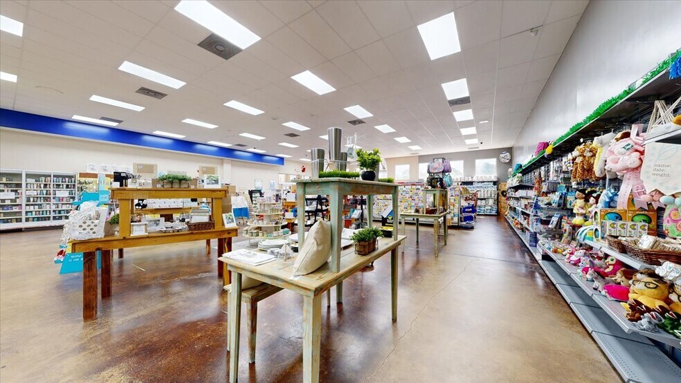 More Photos Of 113 Bo Bo Dr, Crystal Springs Freestanding For Lease