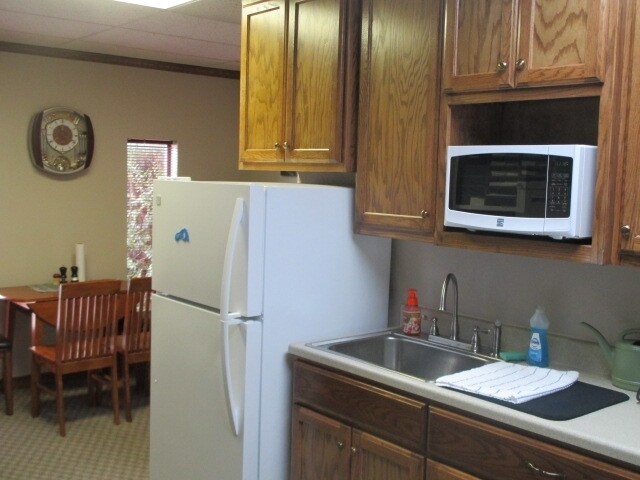 More Photos Of 205 W Hartford Ave, Ponca City Office For Lease