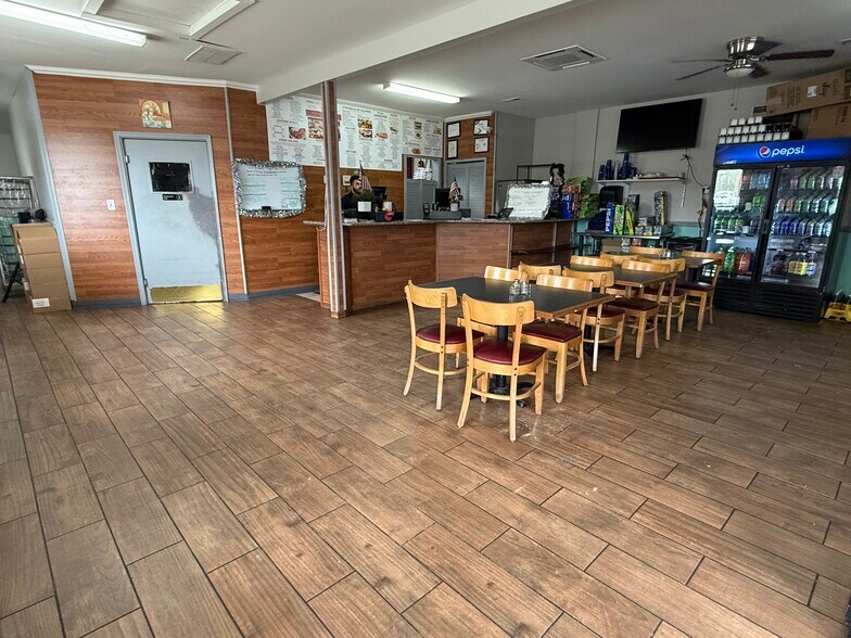 More Photos Of 36125 Zion Church Rd, Frankford Restaurant For Sale