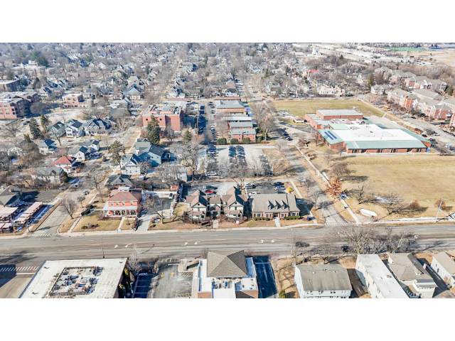 More Photos Of 121 N Washington St, Naperville Medical For Lease