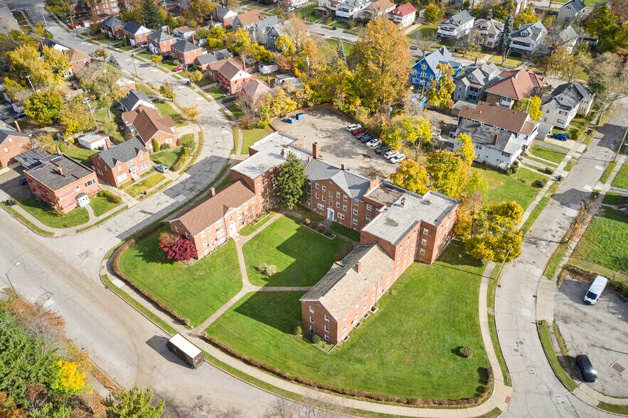 More Photos Of 1581-1589 Coventry Rd, Cleveland Multifamily For Sale
