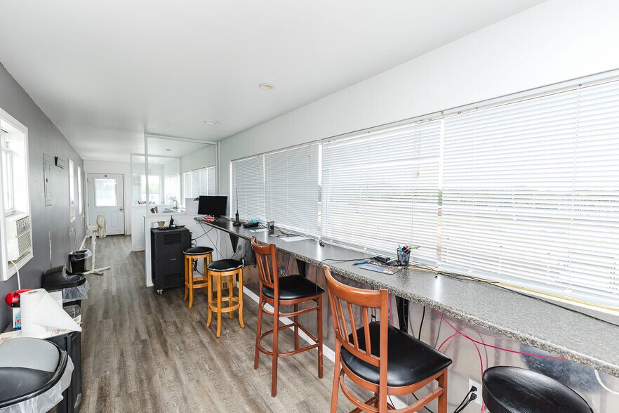 More Photos Of 1663 Georgia Rd, Humboldt Specialty For Sale