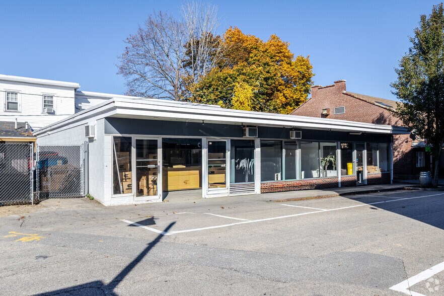 Primary Photo Of 5 Jenkins Ct, Durham Storefront For Lease