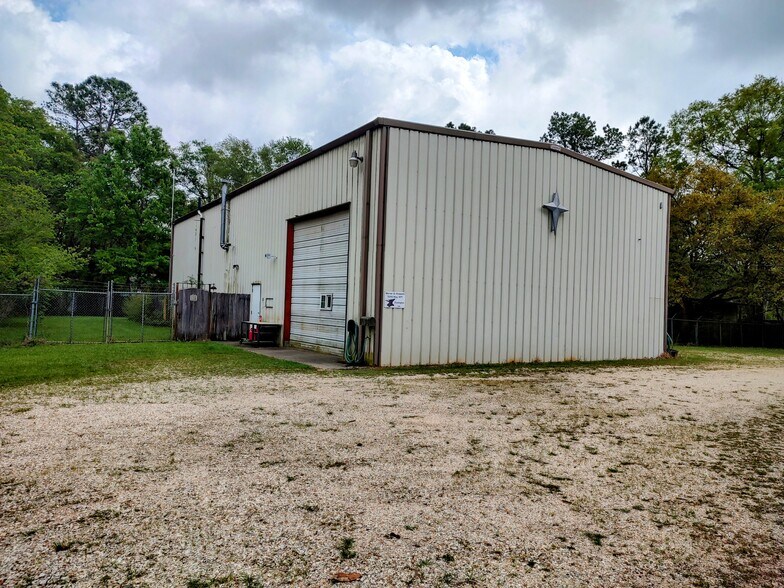 More Photos Of 73312 Highway 1077, Covington Warehouse For Sale