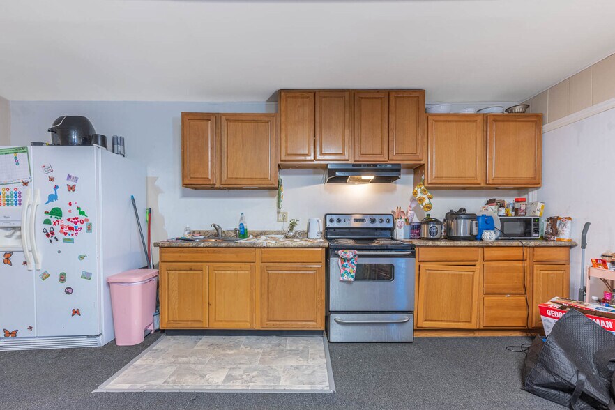 More Photos Of 5174 Hamilton Middletown Rd, Hamilton Light Distribution For Sale