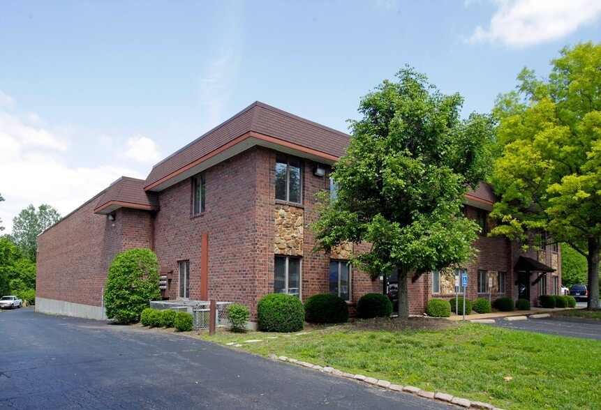 More Photos Of 12982-12984 Maurer Industrial Dr, Saint Louis Industrial For Lease
