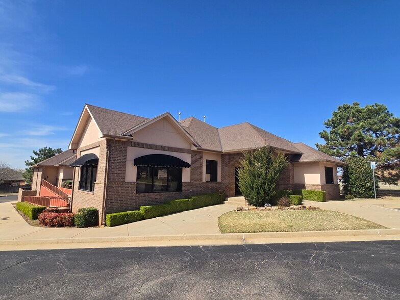 Primary Photo Of 9617 S Pennsylvania Ave, Oklahoma City Office For Sale