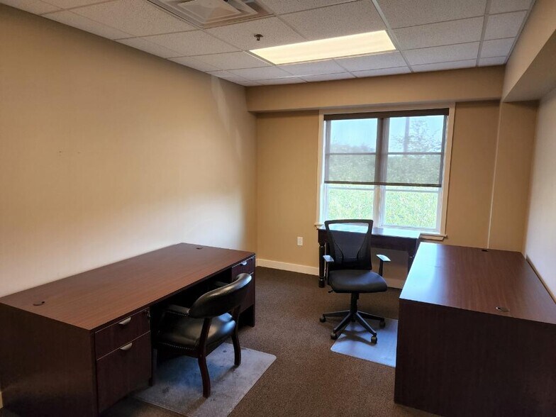 More Photos Of 401 Ranch Road 620 S, Lakeway Medical For Sale