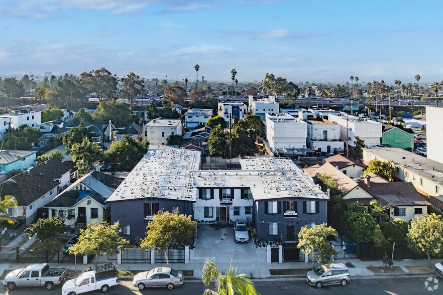 More Photos Of 1864 Cordova St, Los Angeles Apartments For Sale