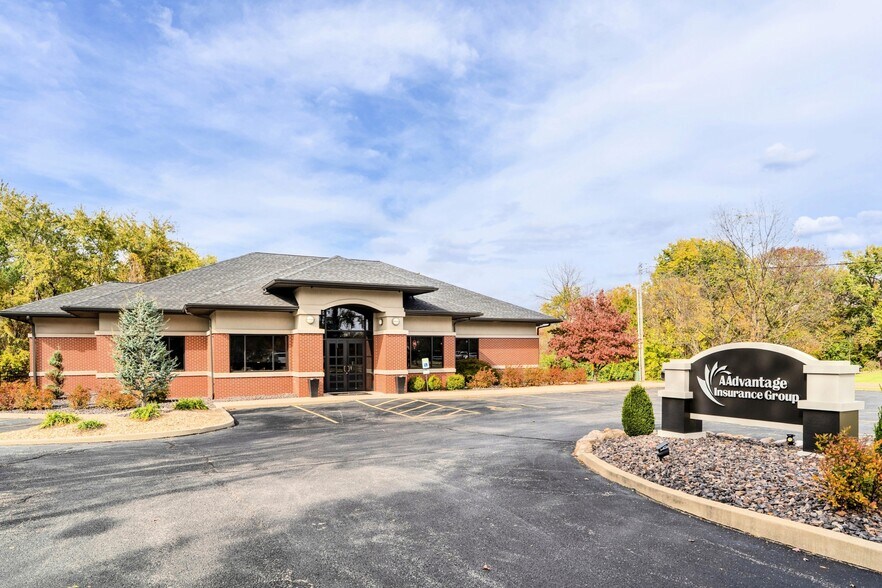 Primary Photo Of 78 S Main St, Glen Carbon Office For Lease