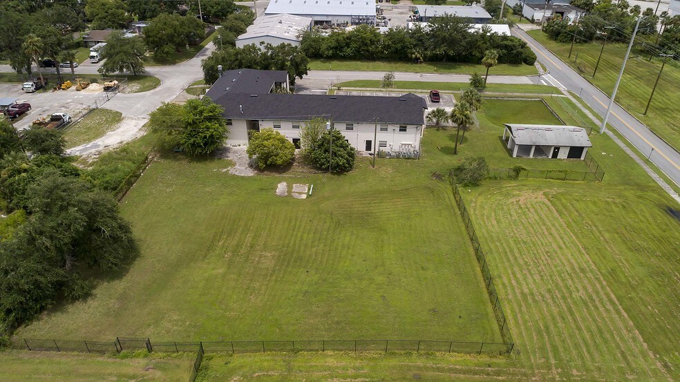 More Photos Of 500 S Holly Ave, Sanford Congregate Senior Housing For Sale