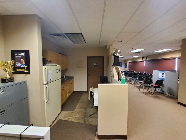 More Photos Of 41669 Date St, Murrieta Office For Lease