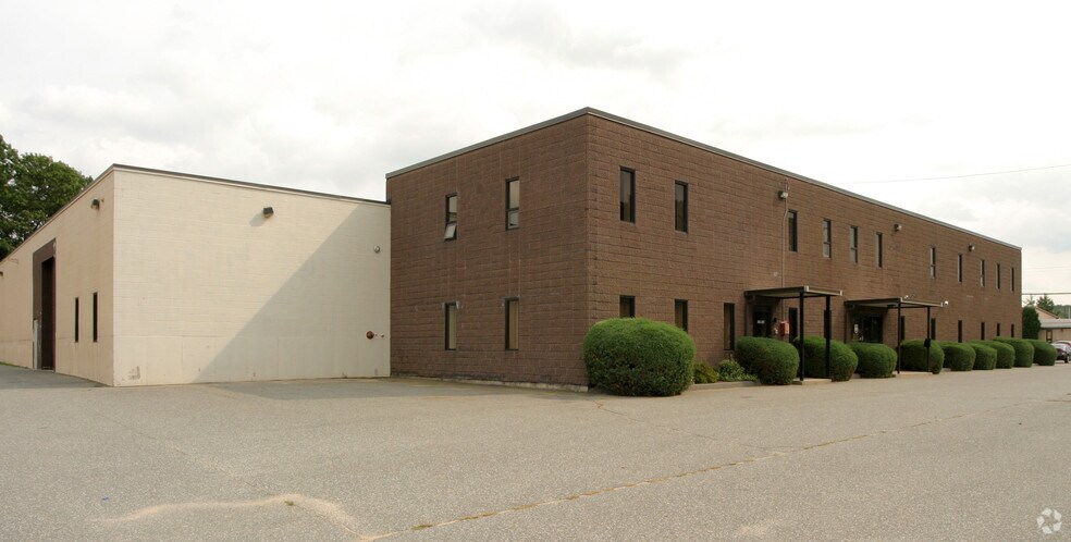 More Photos Of 205 Industrial Ave E, Lowell Light Manufacturing For Lease