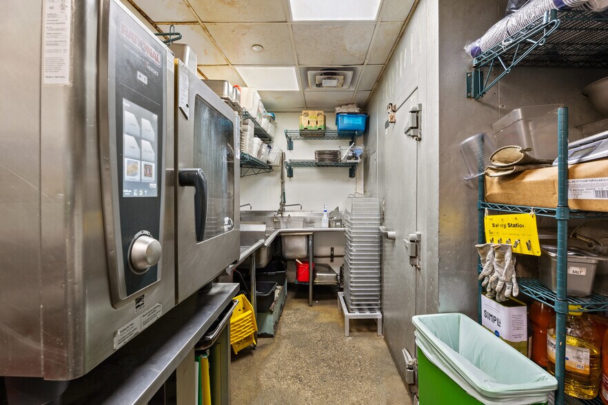 More Photos Of 291 Seventh Ave, New York Apartments For Lease
