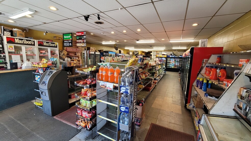 More Photos Of 194-206 Lake Ave, Manchester Convenience Store For Sale