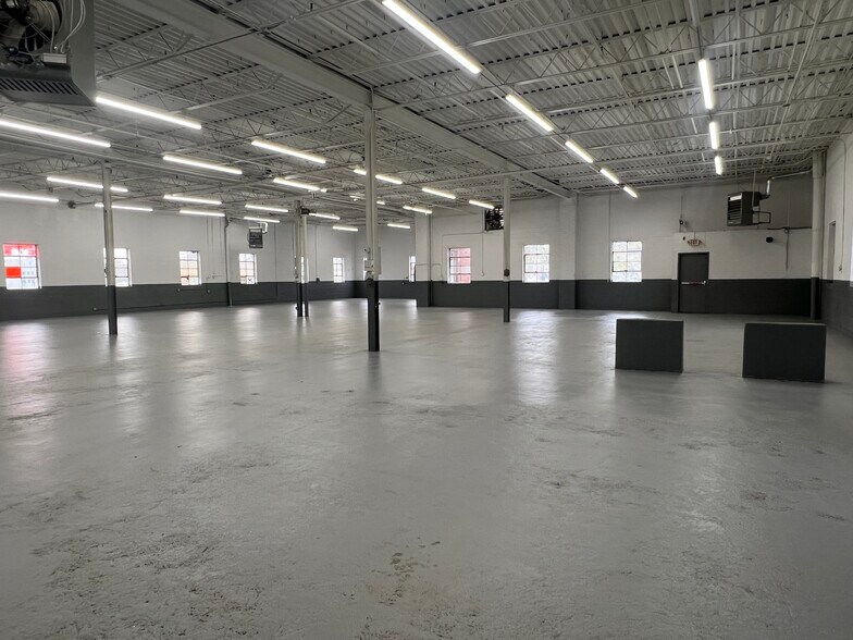 More Photos Of 514 Union Ave, Mount Vernon Industrial For Sale