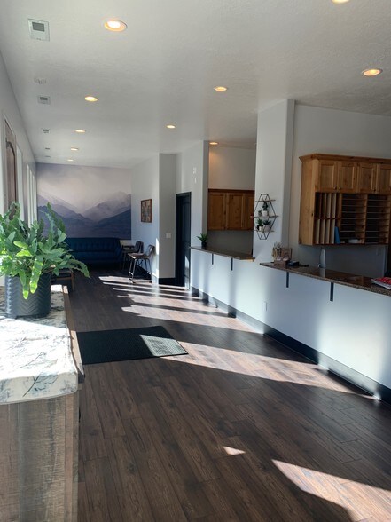 More Photos Of 11-41 N 400 W, Payson Office For Lease