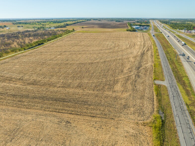 More Photos Of I-35 W / HCR 3115, Abbott Land For Sale