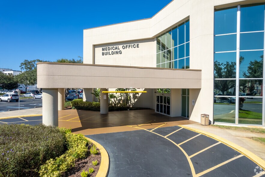 More Photos Of 515 W State Road 434, Longwood Medical For Sale