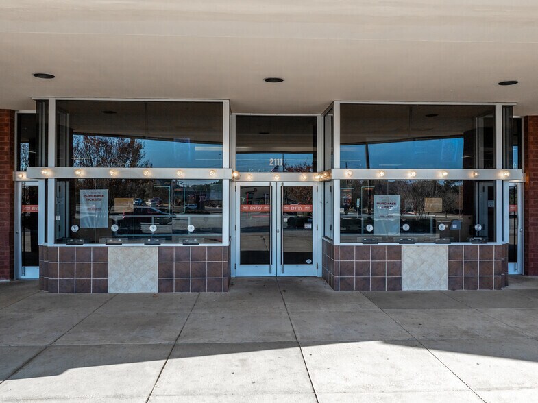 More Photos Of 2111 E University Dr, Auburn Movie Theatre For Sale