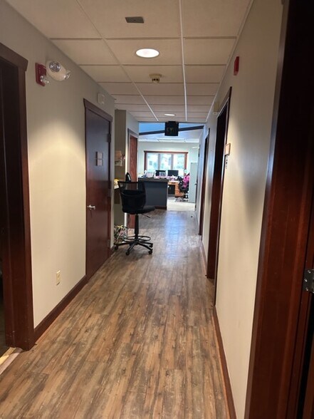 More Photos Of 1715 Village Way, Orange Park Medical For Sale