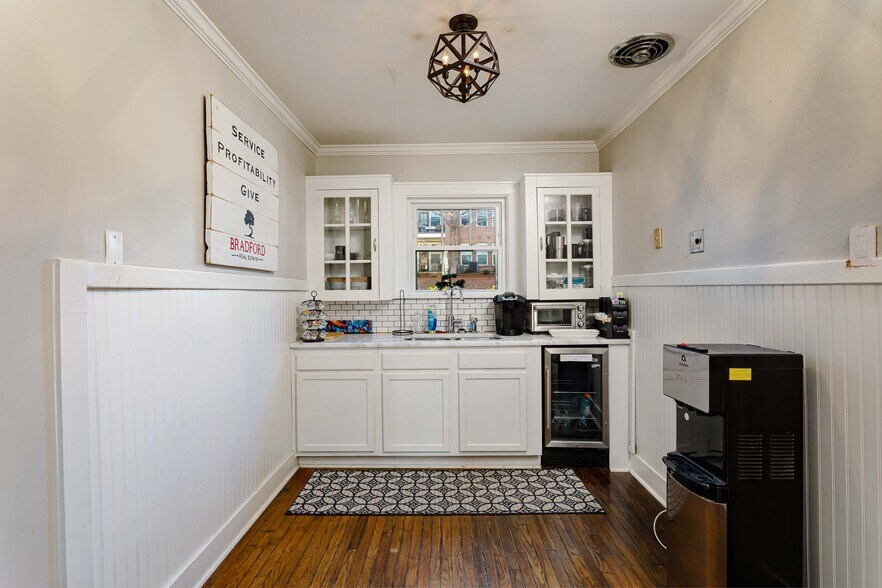 More Photos Of 807 Bradford Ave, Nashville Office For Lease