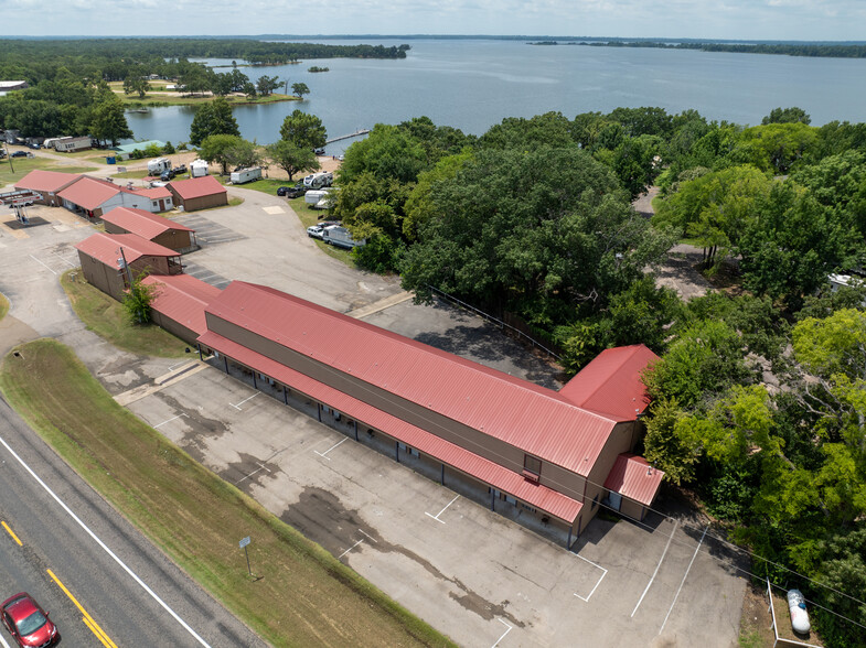 More Photos Of 3035 W Highway 154, Quitman Hotel For Sale