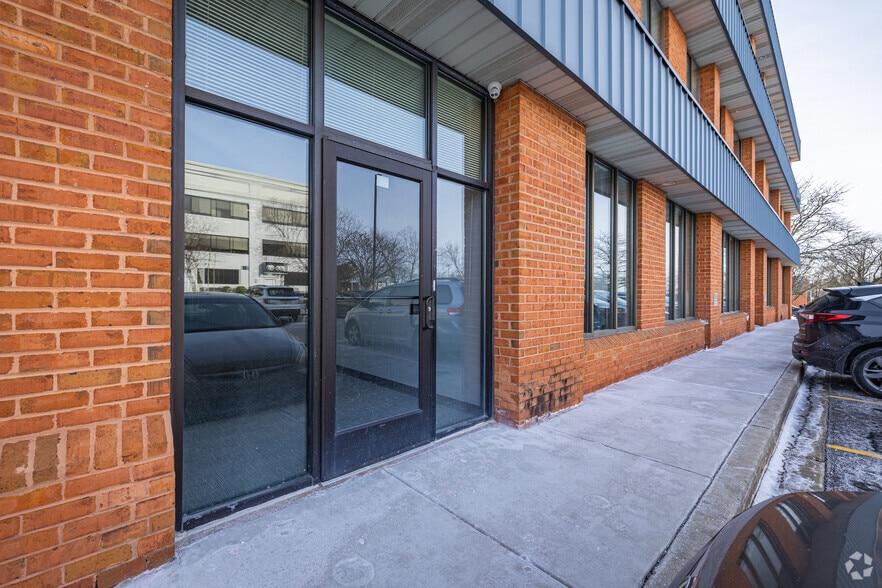 More Photos Of 1777 Reisterstown Rd, Pikesville Unknown For Lease