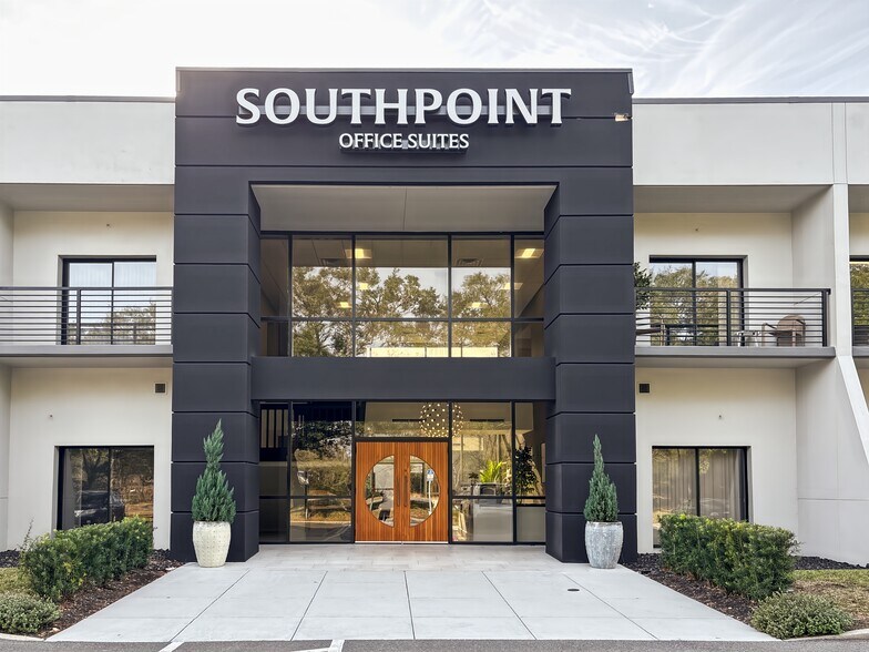 More Photos Of 4110 Southpoint Blvd, Jacksonville Coworking Space