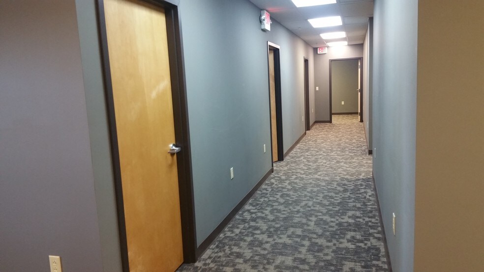 More Photos Of 340 Greenbrier Dr, Charlottesville Manufacturing For Lease