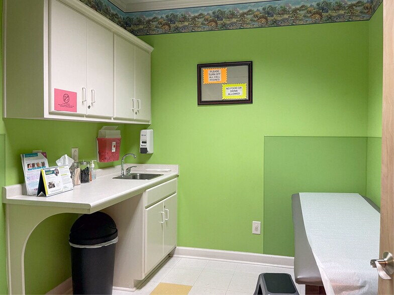 More Photos Of 1900 11th Ave, Columbus Medical For Lease