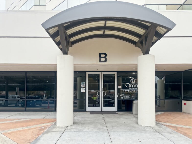More Photos Of 4900 California Ave, Bakersfield Coworking Space