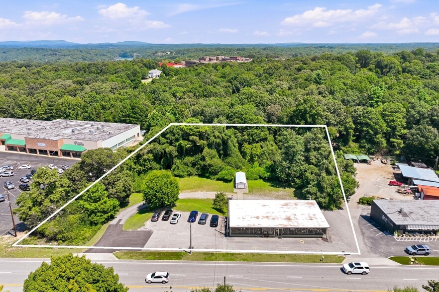 More Photos Of 1854 Thompson Bridge Rd, Gainesville Freestanding For Sale