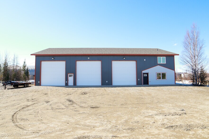 More Photos Of 2371 Dewitt Dr, North Pole Warehouse For Sale