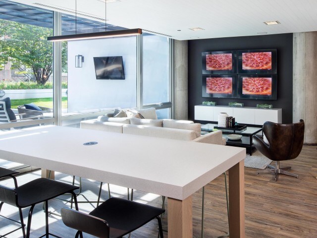 More Photos Of 1401 S State St, Chicago Apartments For Lease