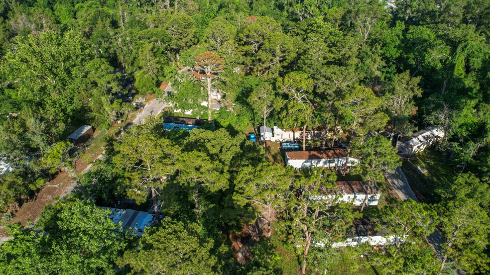More Photos Of 224 SE Davie Ct, Lake City Manufactured Housing Mobile Home Park For Sale