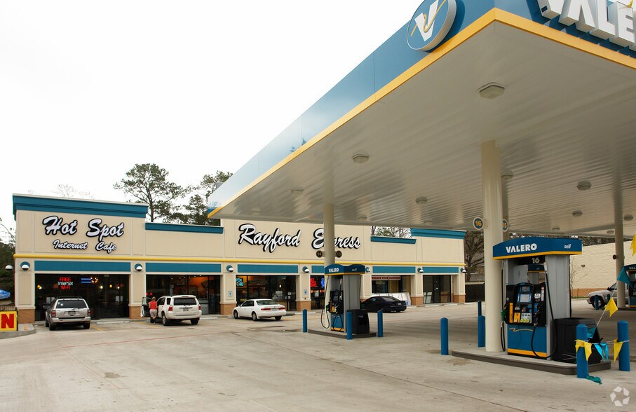 More Photos Of 1511 Rayford Rd, Spring Freestanding For Lease