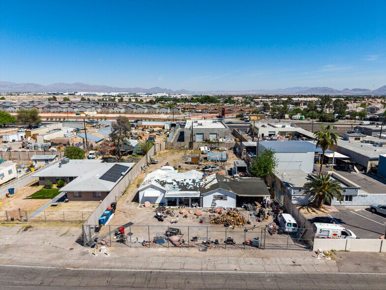 More Photos Of 1740 Primrose Path, Las Vegas Land For Sale