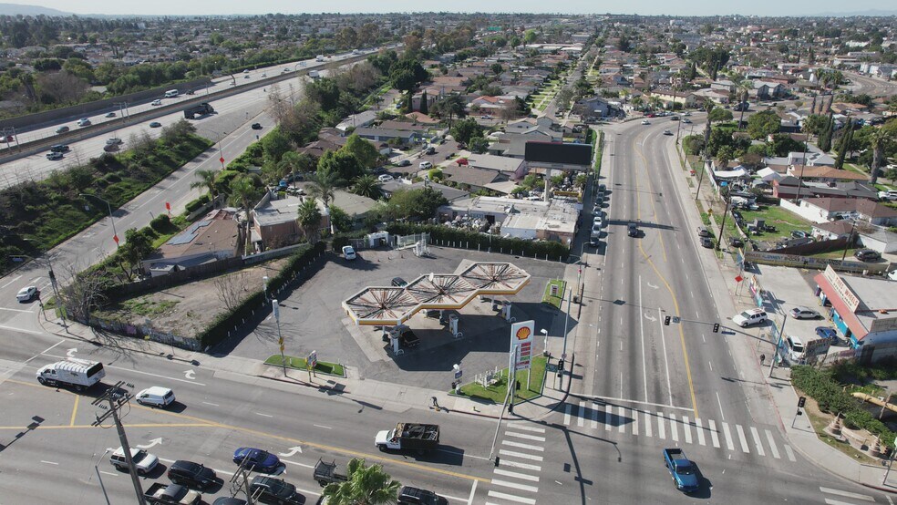 More Photos Of 1132 E Imperial Hwy, Los Angeles Storefront For Sale