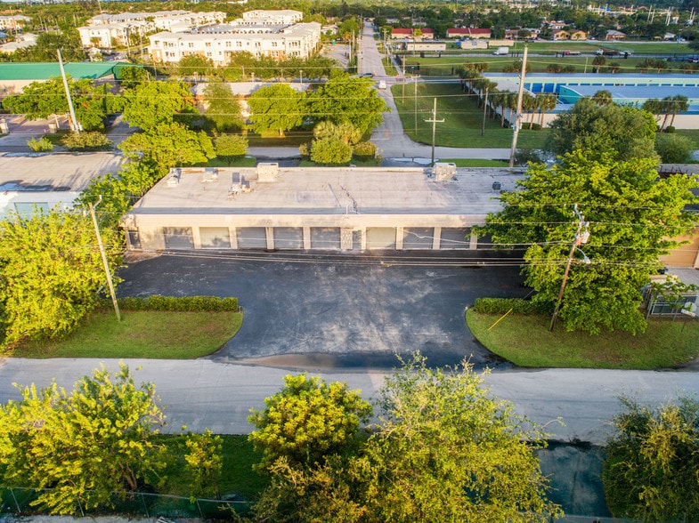 More Photos Of 800 SW 15th Ave, Delray Beach Warehouse For Sale