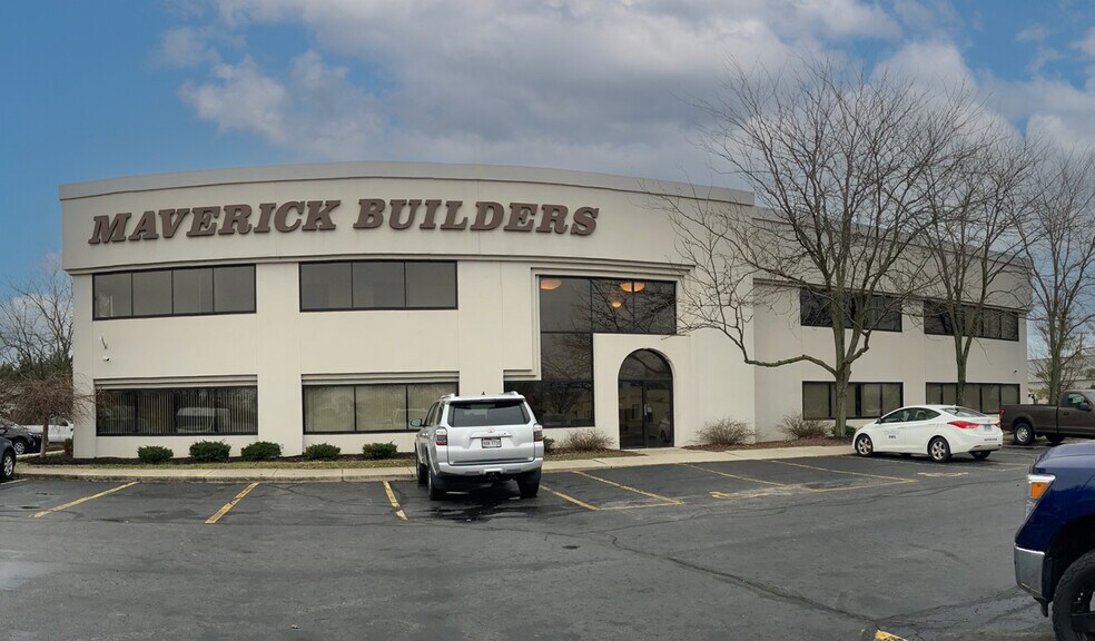 More Photos Of 1667-1679 Gateway Cir, Grove City Flex For Lease