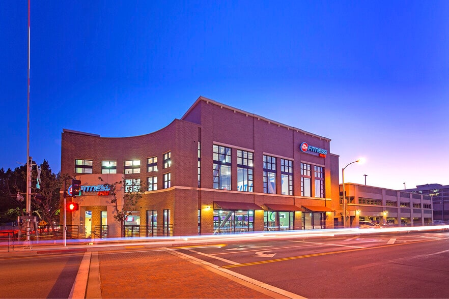 More Photos Of 125 N 1st Ave, Arcadia Freestanding For Lease